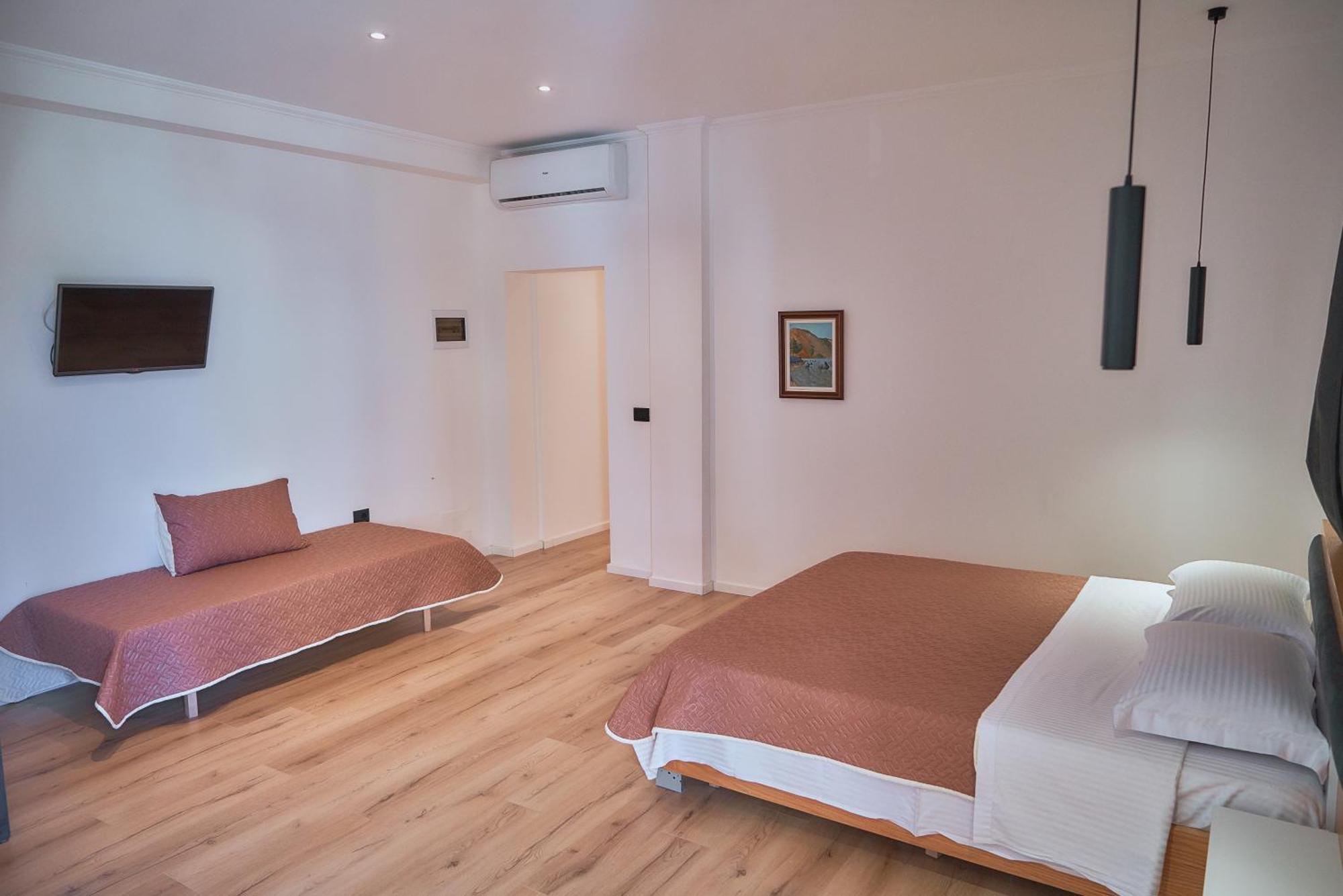 Kalpazo Inn Tirana Zewnętrze zdjęcie
