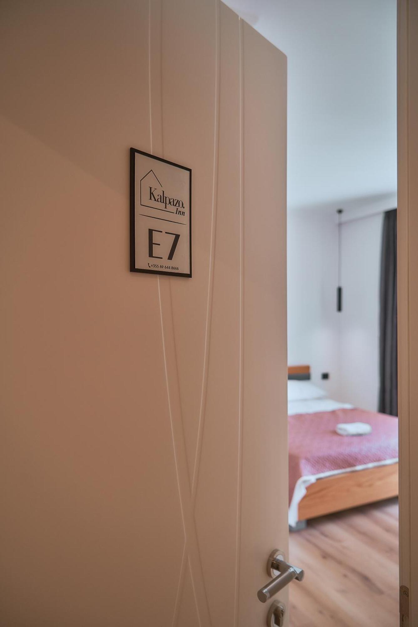 Kalpazo Inn Tirana Zewnętrze zdjęcie