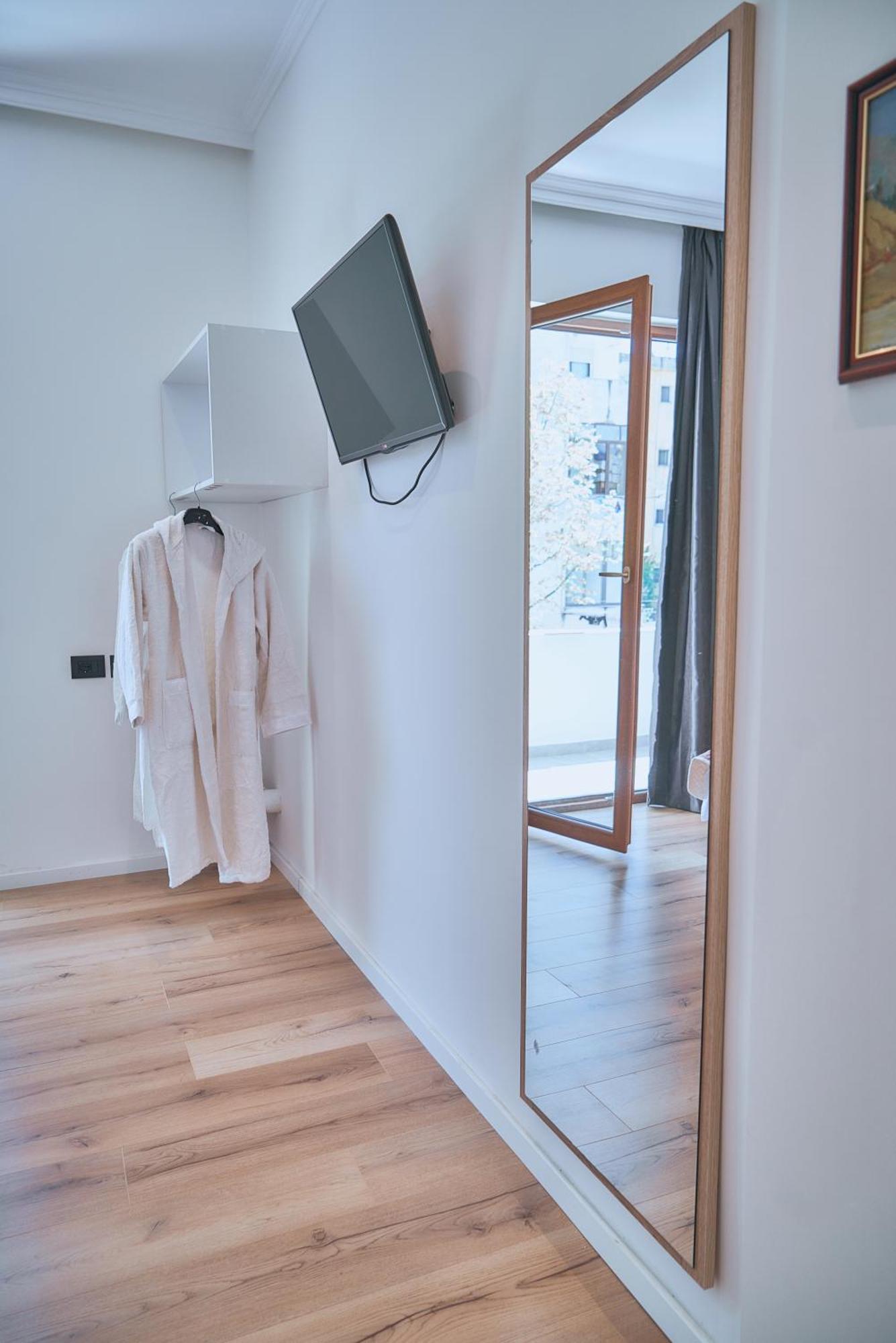 Kalpazo Inn Tirana Zewnętrze zdjęcie