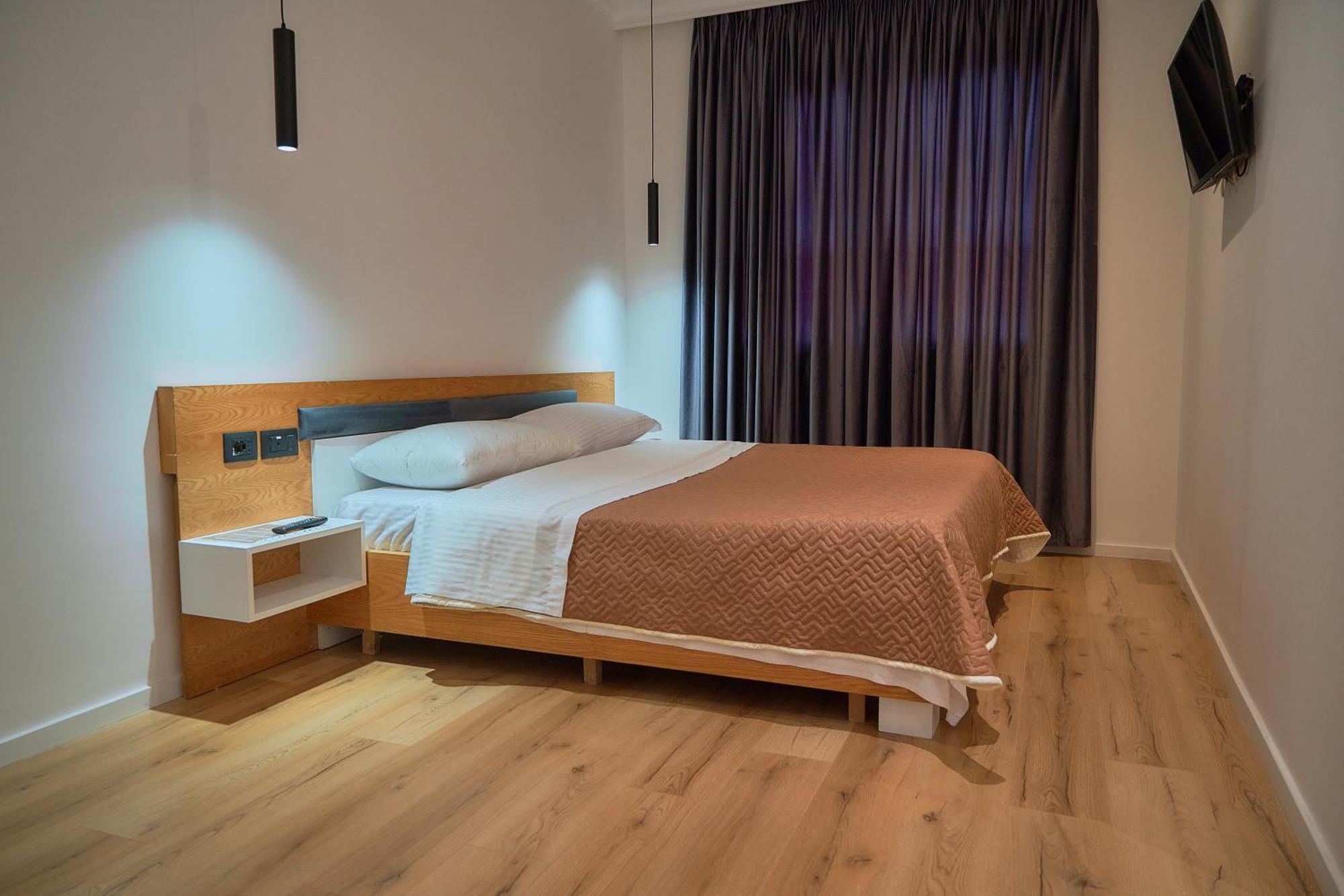 Kalpazo Inn Tirana Zewnętrze zdjęcie