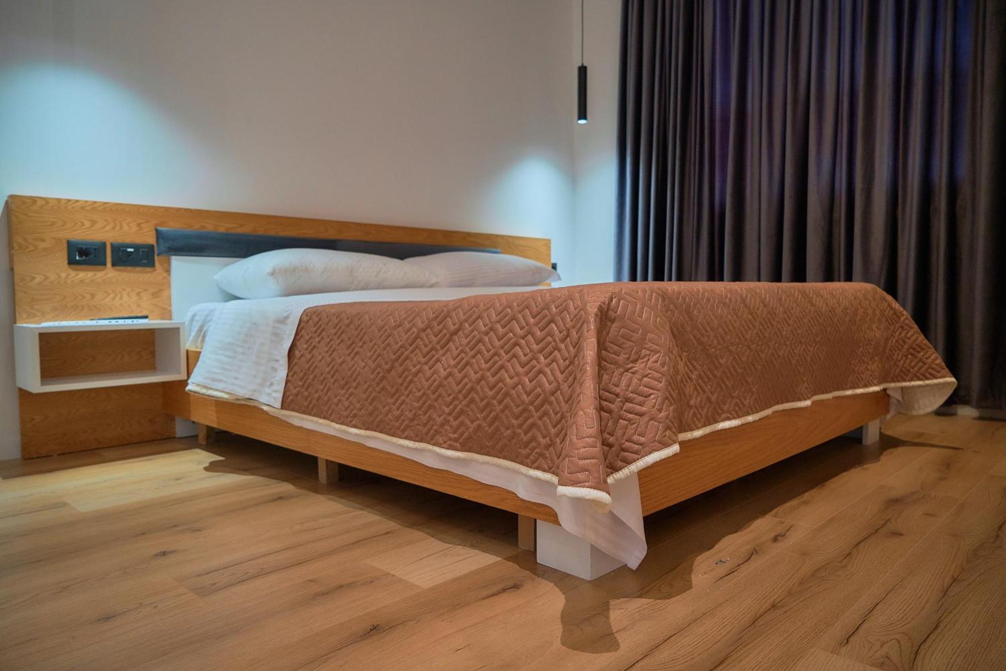 Kalpazo Inn Tirana Zewnętrze zdjęcie