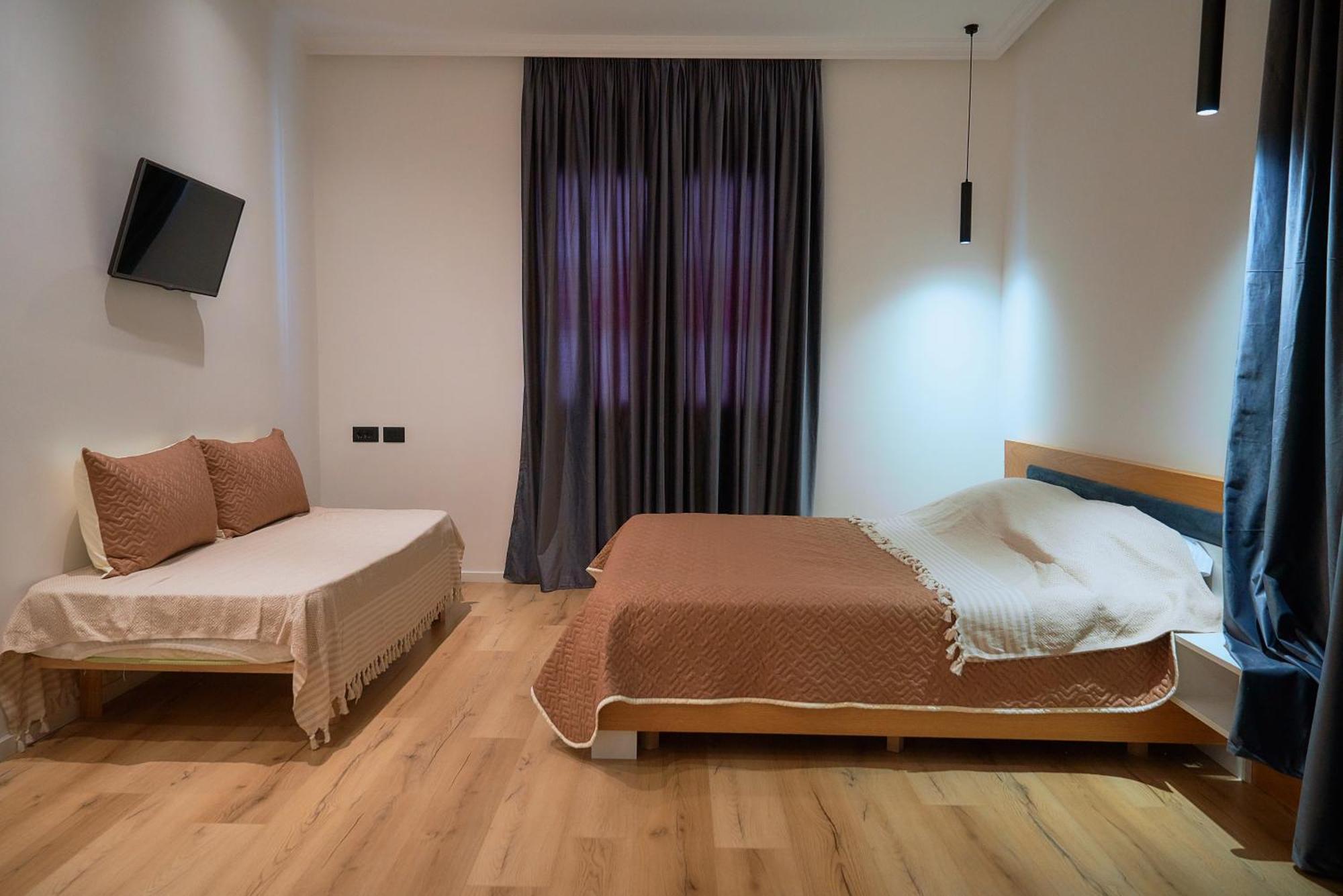 Kalpazo Inn Tirana Zewnętrze zdjęcie
